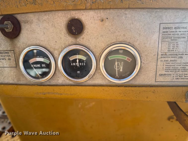 image for item DO0256 Caterpillar D6 dozer