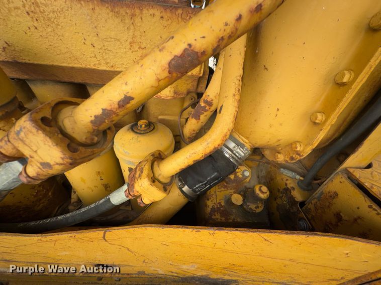 image for item DO0256 Caterpillar D6 dozer
