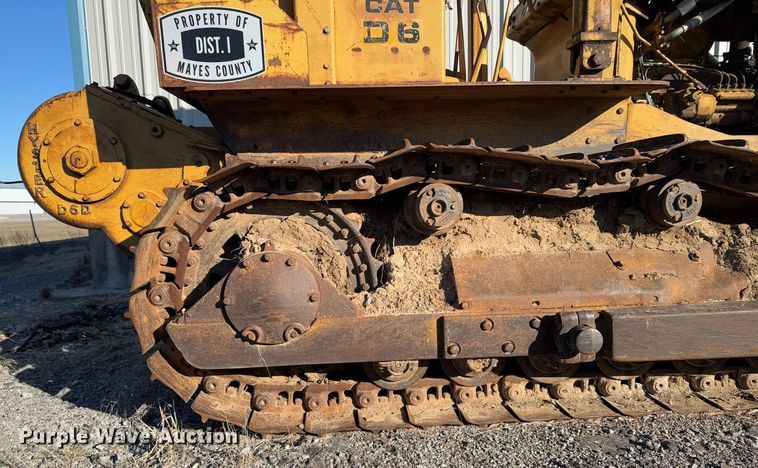image for item DO0256 Caterpillar D6 dozer