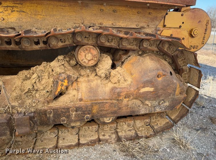 image for item DO0256 Caterpillar D6 dozer
