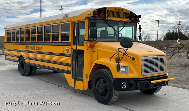 image for item DO0286 2006 Thomas Built FS65 school bus