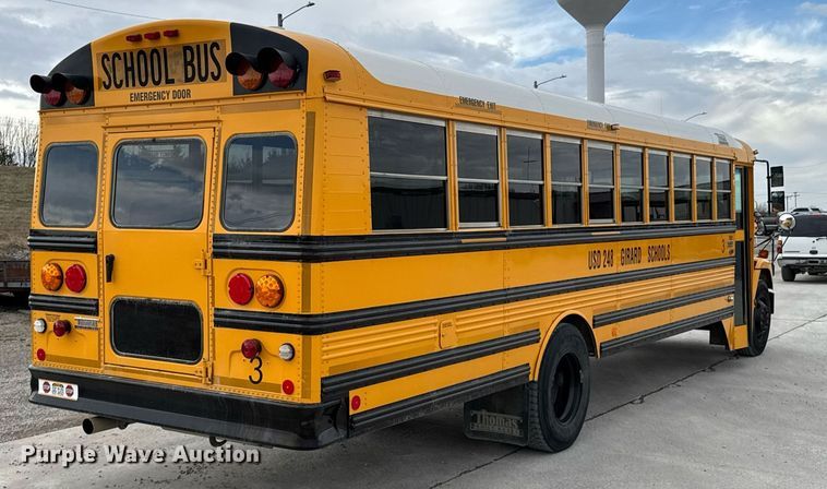 image for item DO0286 2006 Thomas Built FS65 school bus