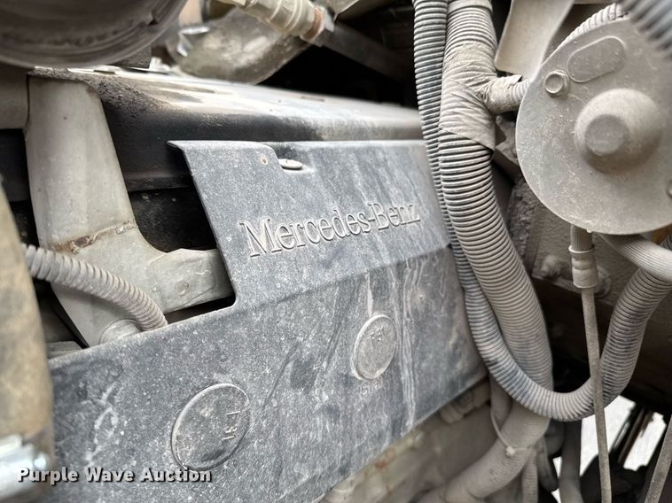 image for item DO0286 2006 Thomas Built FS65 school bus