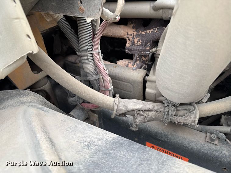 image for item DO0286 2006 Thomas Built FS65 school bus