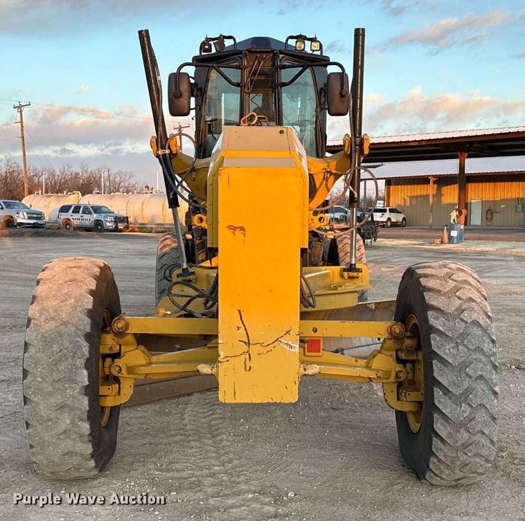 image for item DO2657 2019 Caterpillar 140M3 motor grader