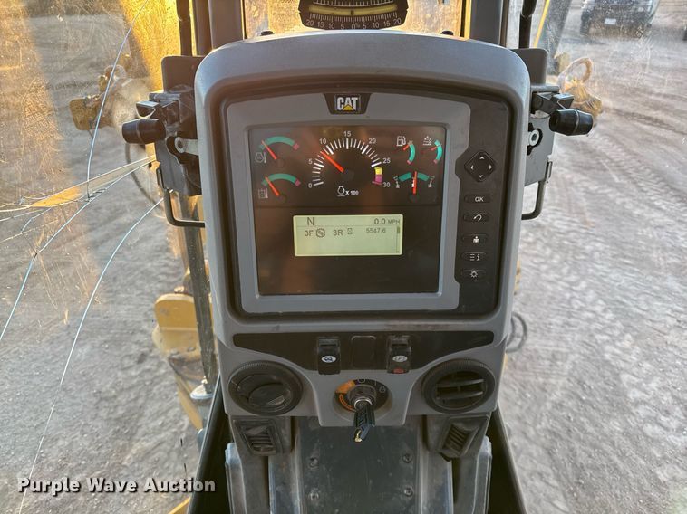 image for item DO2657 2019 Caterpillar 140M3 motor grader