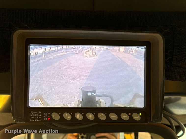 image for item DO2657 2019 Caterpillar 140M3 motor grader