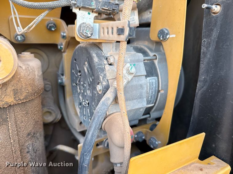 image for item DO2657 2019 Caterpillar 140M3 motor grader