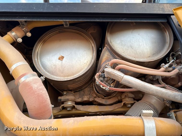 image for item DO2657 2019 Caterpillar 140M3 motor grader