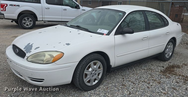 image for item DO7747 2007 Ford Taurus SE 