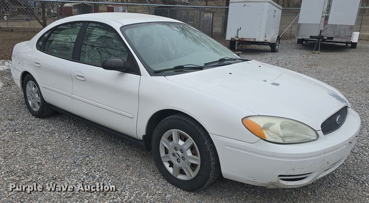 image for item DO7747 2007 Ford Taurus SE 