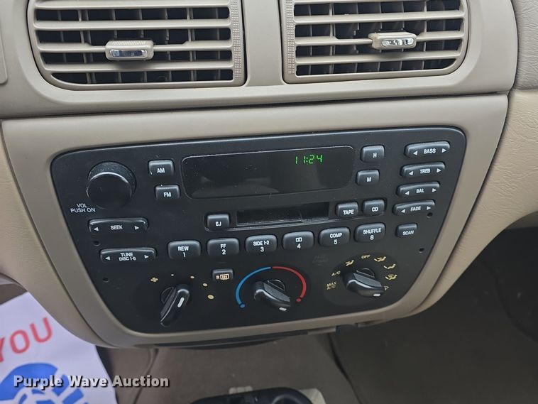 image for item DO7747 2007 Ford Taurus SE 