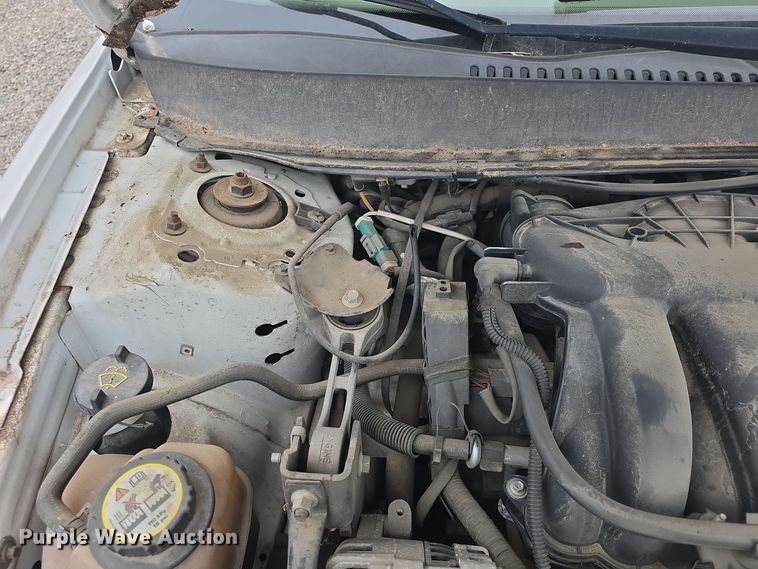 image for item DO7747 2007 Ford Taurus SE 