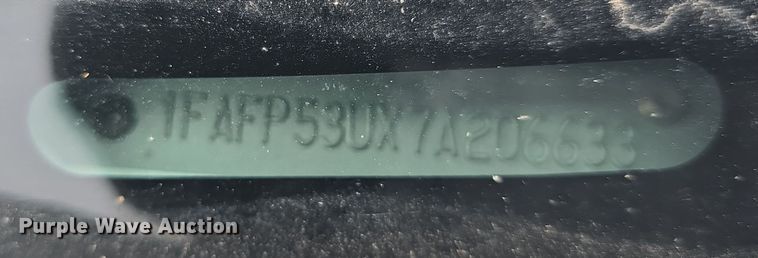 image for item DO7747 2007 Ford Taurus SE 