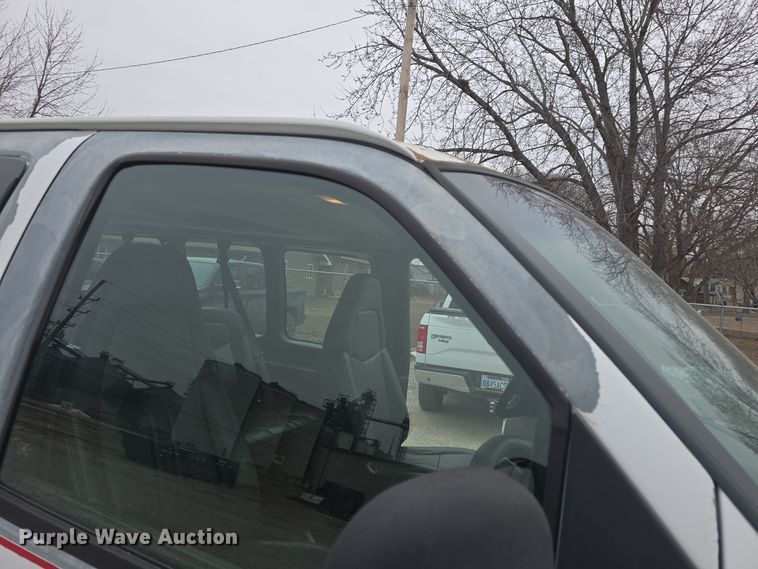 image for item DO7748 2002 Chevrolet Express 1500 