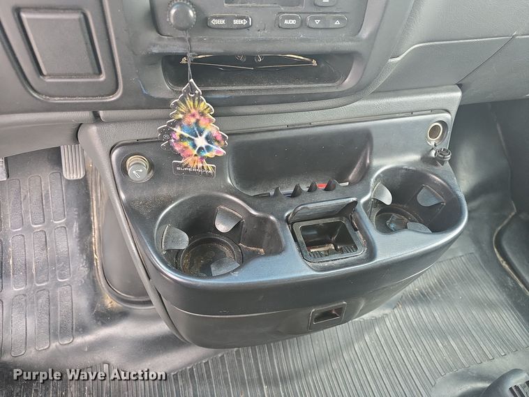 image for item DO7748 2002 Chevrolet Express 1500 