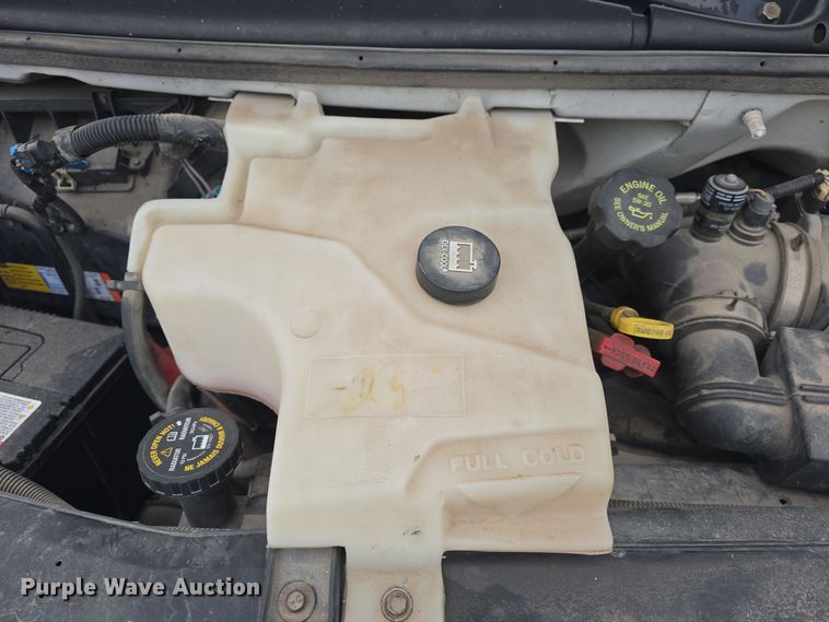 image for item DO7748 2002 Chevrolet Express 1500 