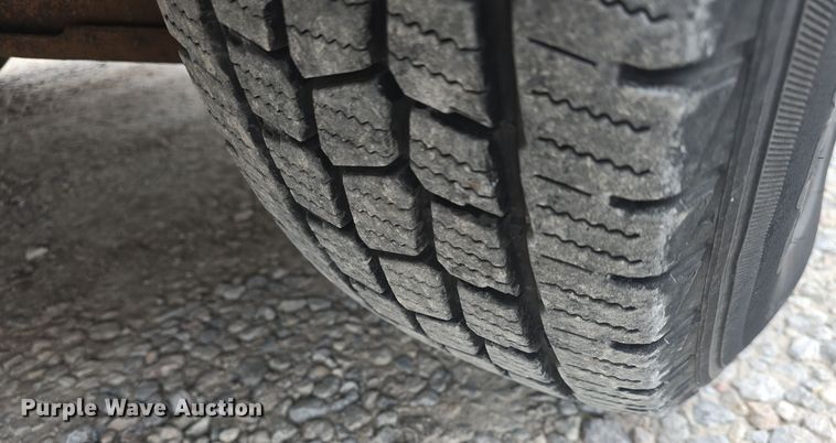 image for item DO7748 2002 Chevrolet Express 1500 