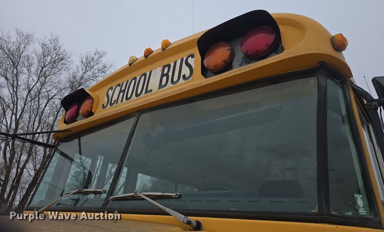 image for item DO7749 1999 Blue Bird  B7 school bus