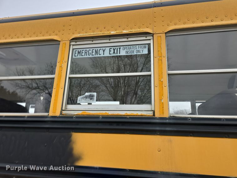 image for item DO7749 1999 Blue Bird  B7 school bus