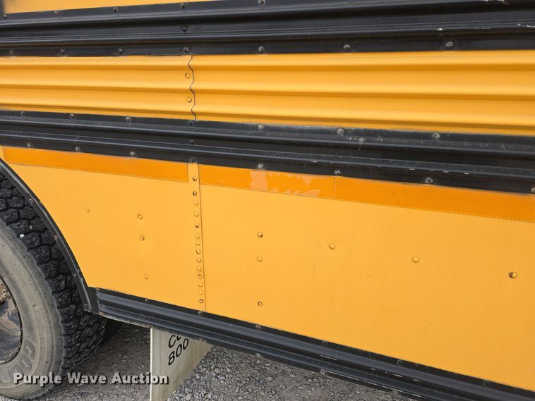 image for item DO7749 1999 Blue Bird  B7 school bus