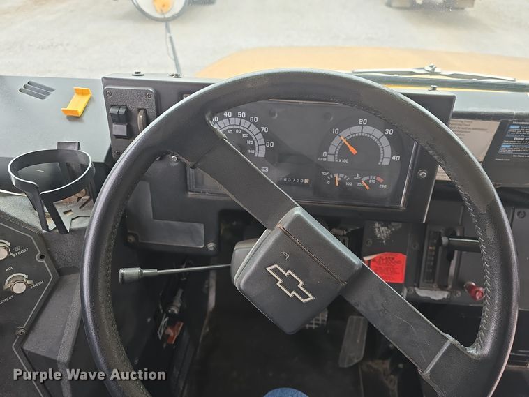 image for item DO7749 1999 Blue Bird  B7 school bus