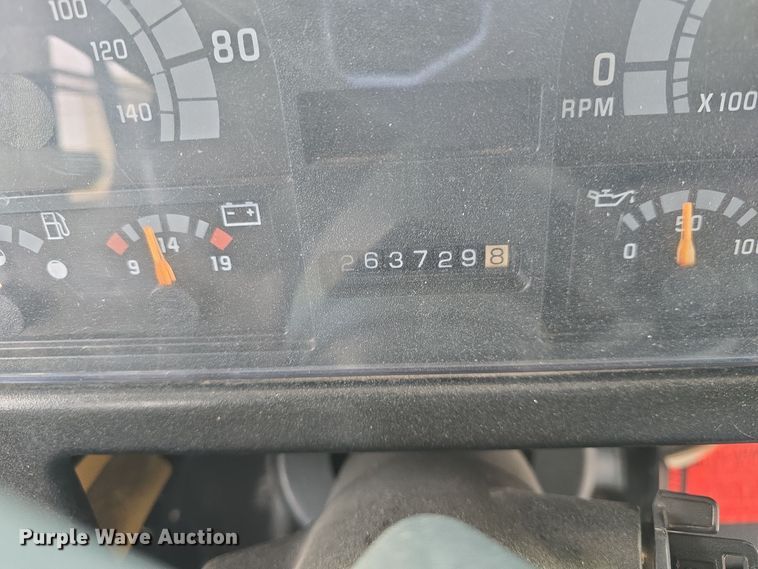 image for item DO7749 1999 Blue Bird  B7 school bus