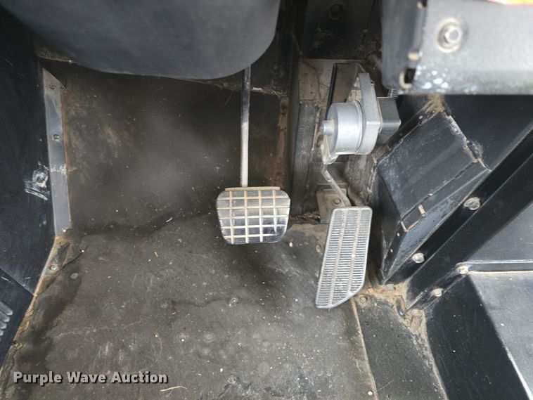 image for item DO7749 1999 Blue Bird  B7 school bus