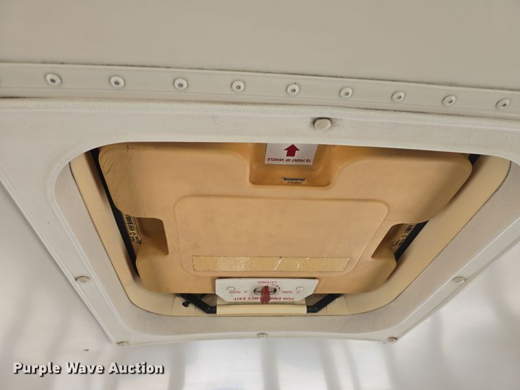 image for item DO7749 1999 Blue Bird  B7 school bus