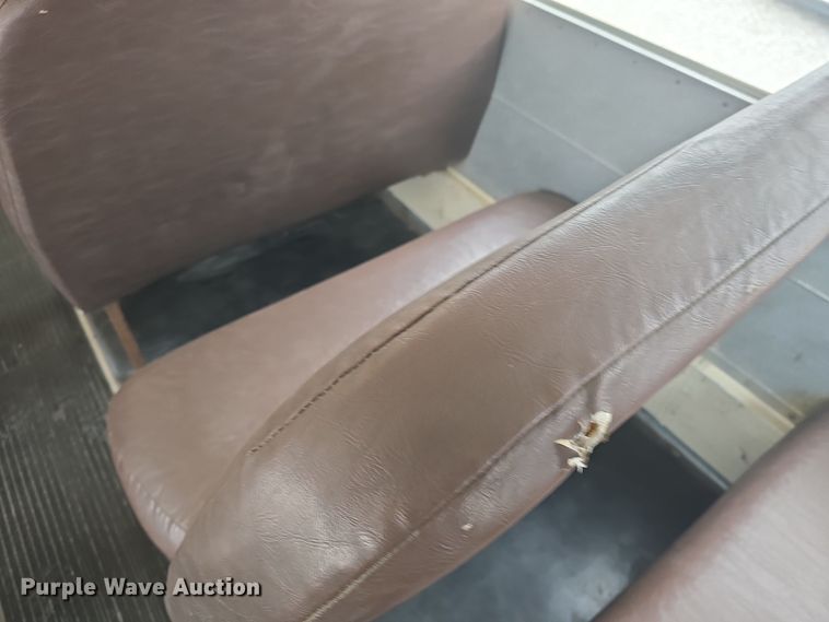 image for item DO7749 1999 Blue Bird  B7 school bus