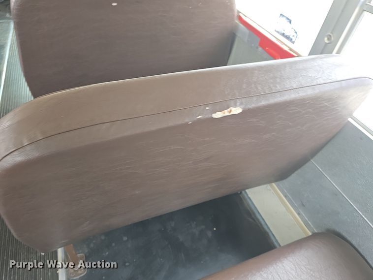 image for item DO7749 1999 Blue Bird  B7 school bus