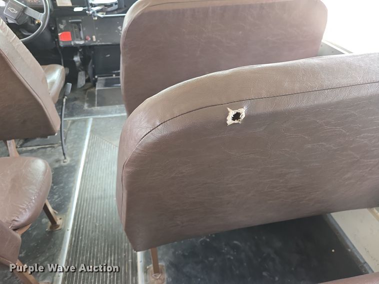 image for item DO7749 1999 Blue Bird  B7 school bus