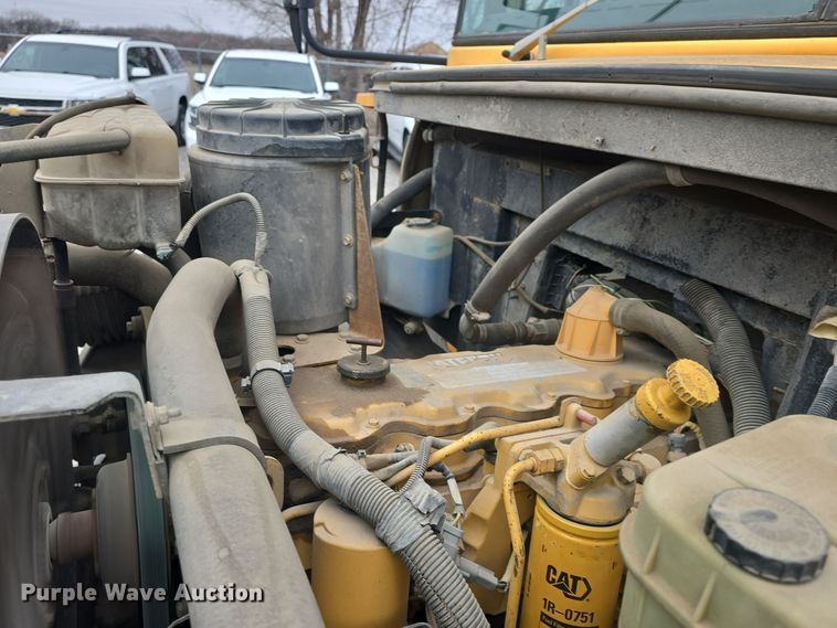 image for item DO7749 1999 Blue Bird  B7 school bus