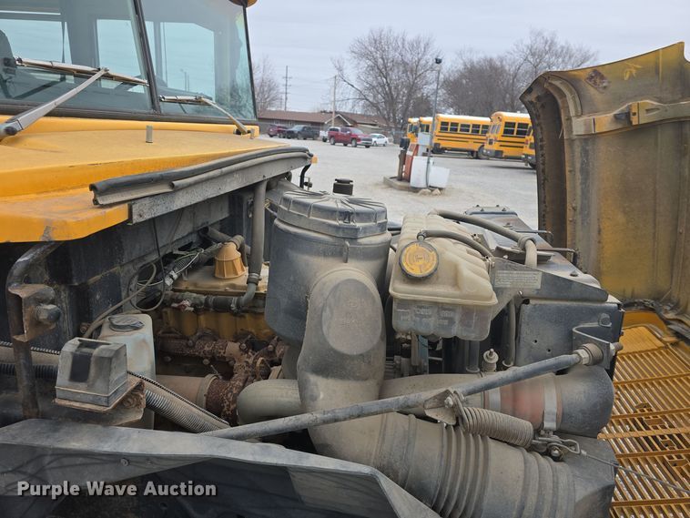 image for item DO7749 1999 Blue Bird  B7 school bus