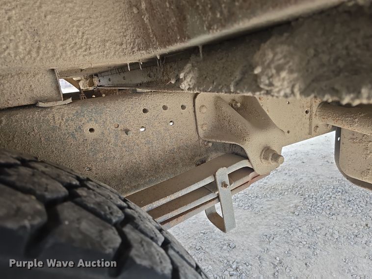 image for item DO7749 1999 Blue Bird  B7 school bus