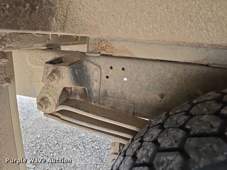 image for item DO7749 1999 Blue Bird  B7 school bus