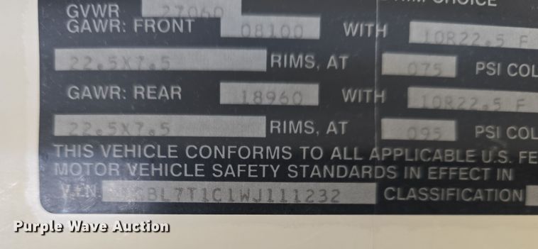 image for item DO7749 1999 Blue Bird  B7 school bus