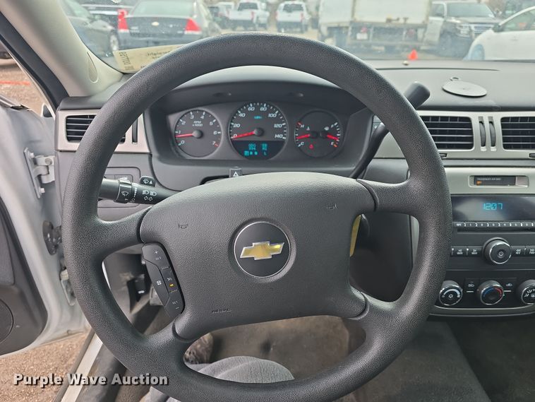 image for item DO7759 2014 Chevrolet Impala Police Cruiser 