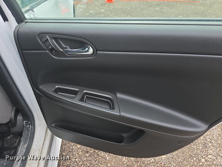 image for item DO7759 2014 Chevrolet Impala Police Cruiser 