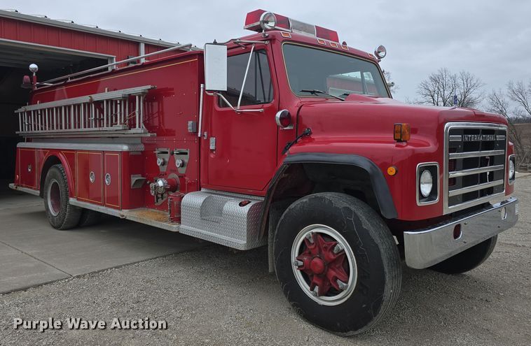 image for item DO7766 1982 International S1900 pumper fire truck