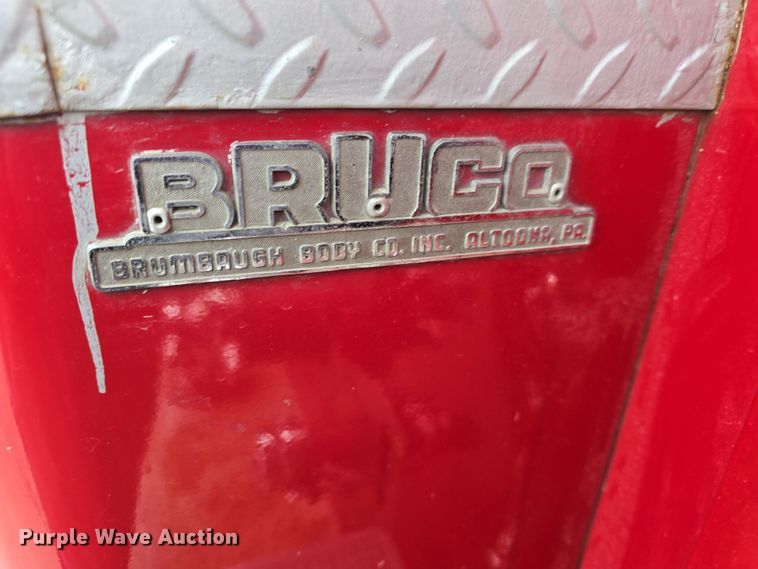 image for item DO7766 1982 International S1900 pumper fire truck