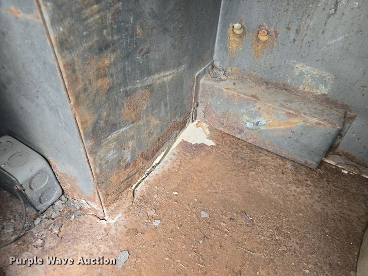 image for item DO7766 1982 International S1900 pumper fire truck