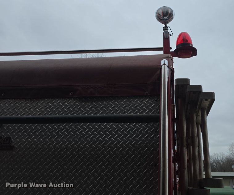 image for item DO7766 1982 International S1900 pumper fire truck