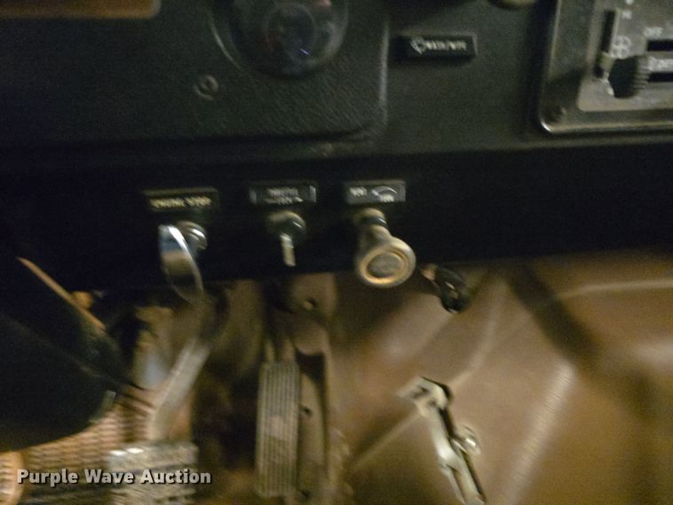 image for item DO7766 1982 International S1900 pumper fire truck