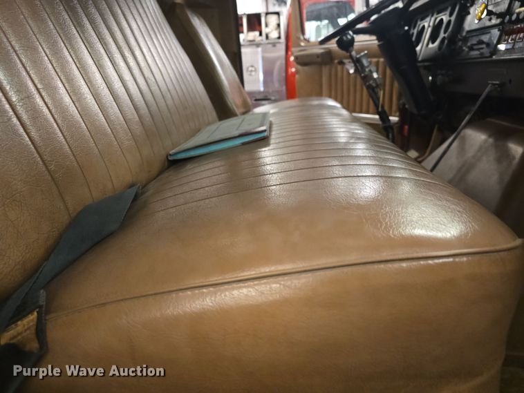 image for item DO7766 1982 International S1900 pumper fire truck