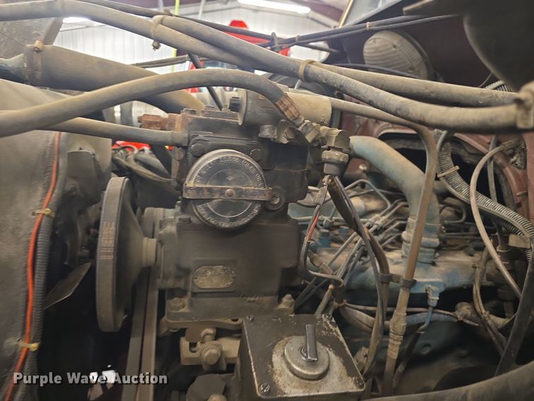 image for item DO7766 1982 International S1900 pumper fire truck