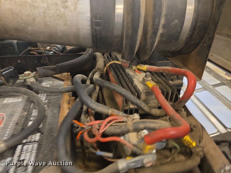 image for item DO7766 1982 International S1900 pumper fire truck