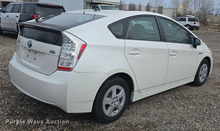 image for item DO8205 2011 Toyota Prius 