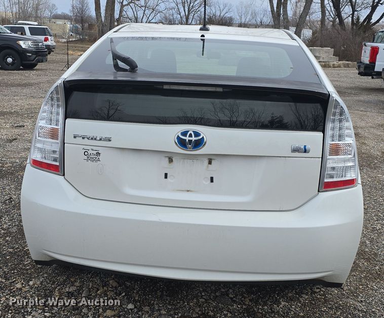 image for item DO8205 2011 Toyota Prius 