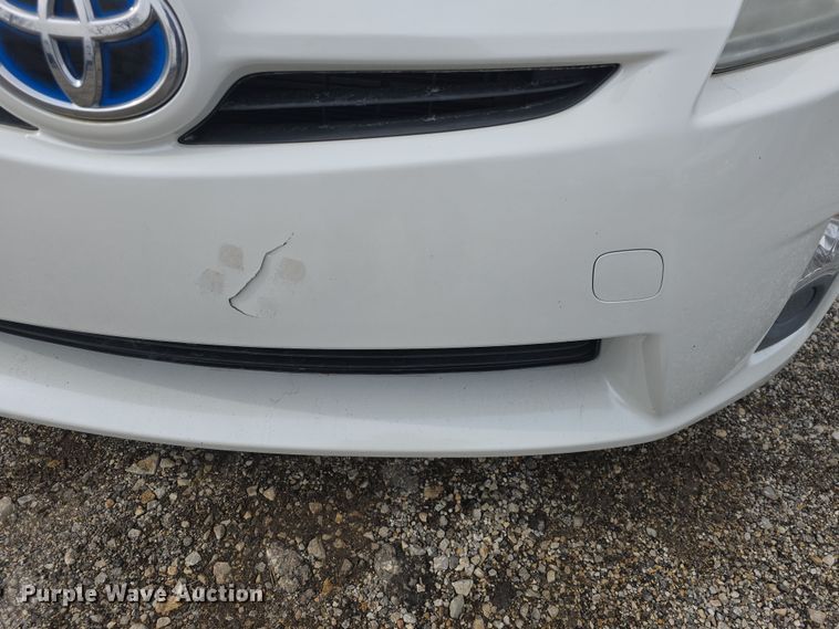 image for item DO8205 2011 Toyota Prius 